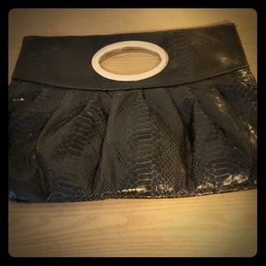 Express grey clutch